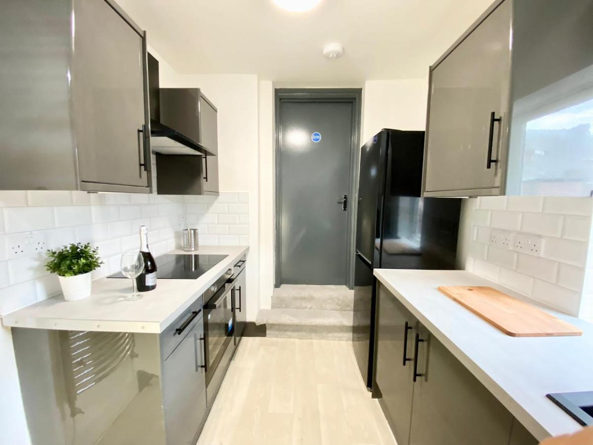 4 Fairfield Terrace, Pelaw Apartment *