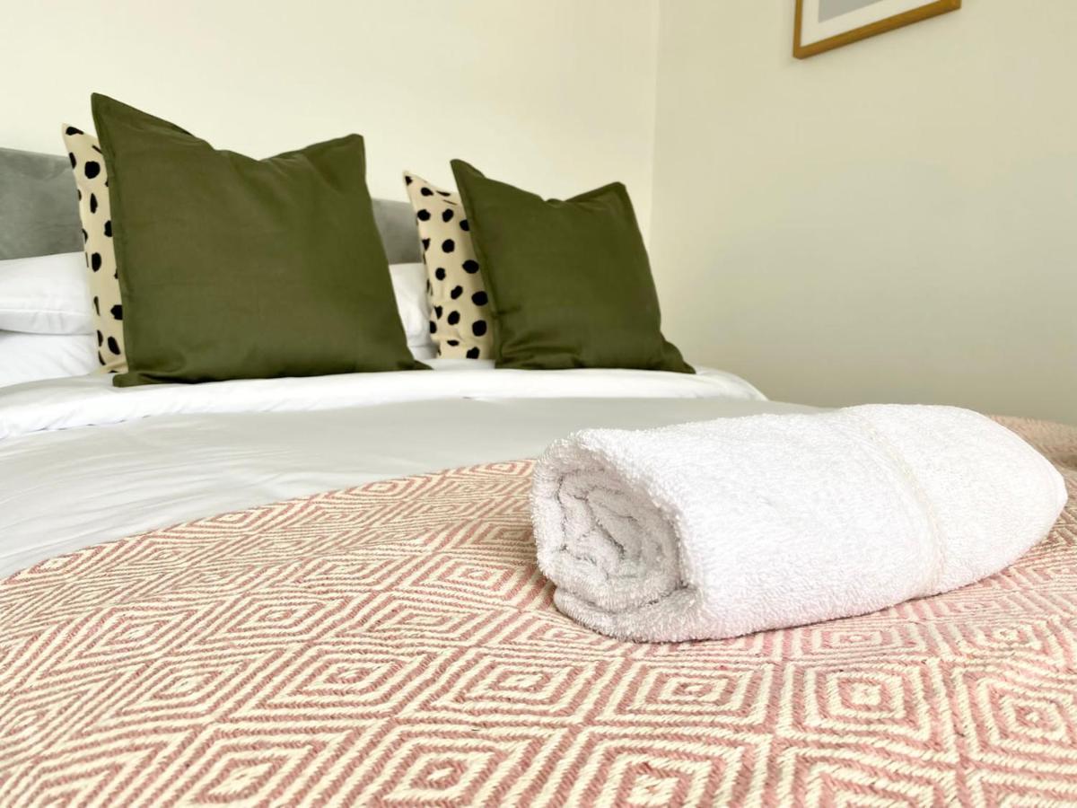 4 Fairfield Terrace, Pelaw Apartment