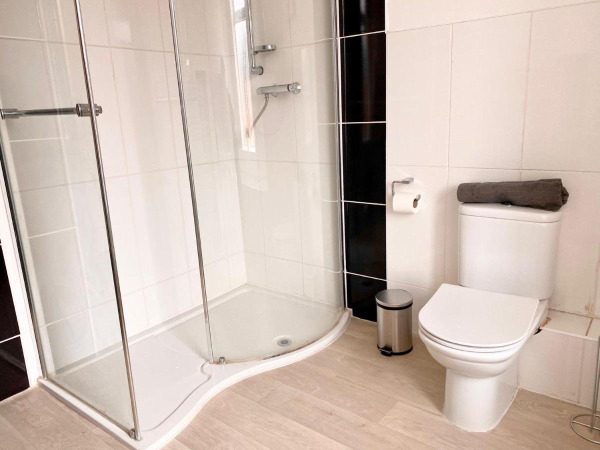 4 Fairfield Terrace, Pelaw Apartment
